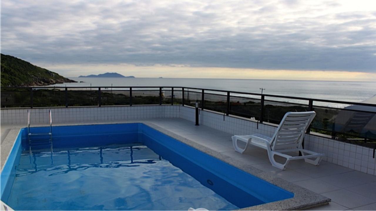 Appartement Linda Cobertura Frente Mar Com Piscina Privativa E Pe Na Areia! à Florianópolis Extérieur photo